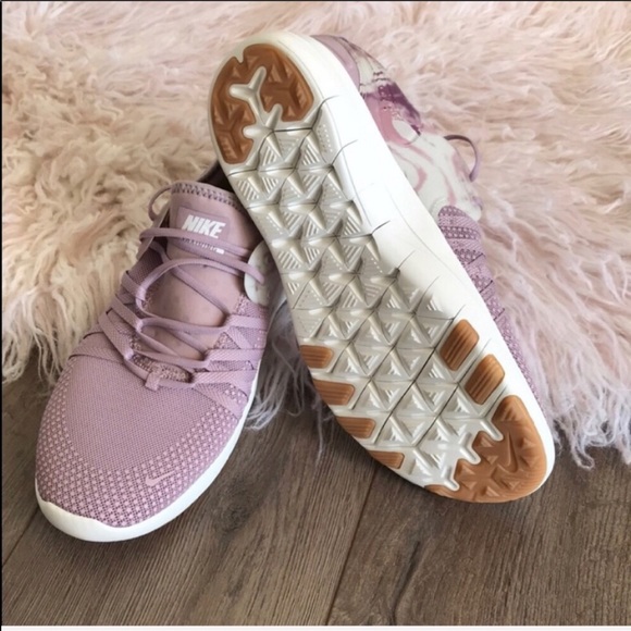 NWT Nike trainers Rare - Picture 5 of 8